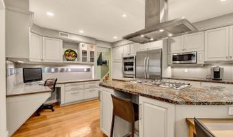 5829 MARBURY Rd, Bethesda, MD 20817