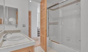 29269 Meadow Glen Way W, Escondido, CA 92026