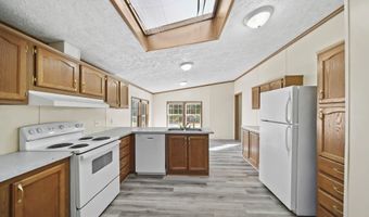 280 San Antonio River Dr, Adrian, MI 49221