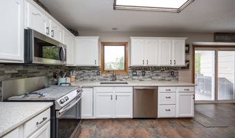 2610 NW 17th St, Ankeny, IA 50023