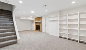 1550 Noe Bixby Rd, Columbus, OH 43232