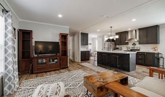 566 Hoke Hl, Canon, GA 30520