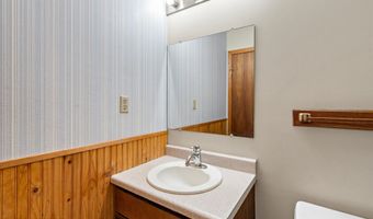 663 N Knob Hill Ct, Big Lake, AK 99623
