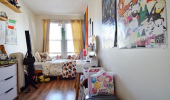 162 W 32ND St, Bayonne, NJ 07002