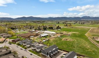 100 Bow Perch Ln B, Bozeman, MT 59718