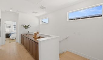 2815 Crusader St, Alameda, CA 94501