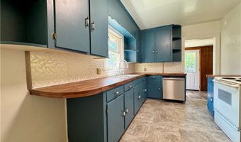 303 Whitehall Rd, Anderson, SC 29625