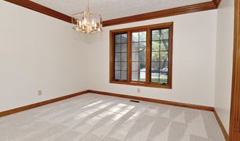 1250 Bur Oak Ct, Avon, IN 46123