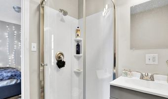 26 E Plum St, Anderson, IN 46012