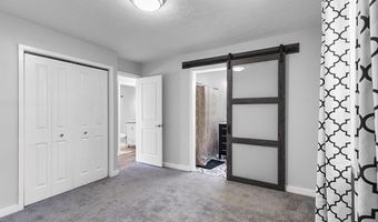 1624 C St, Bedford, IN 47421