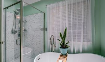 6552 KELSEY POINT Cir, Alexandria, VA 22315