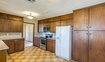 6712 Dorsett Dr, Bartlesville, OK 74006
