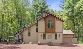 129 Woodbury, Blakeslee, PA 18610