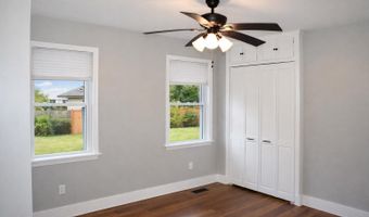 702 Center Dr W, Beaufort, SC 29902