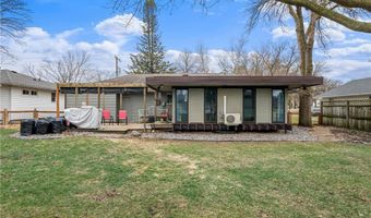 2104 W Oakland Ave, Austin, MN 55912