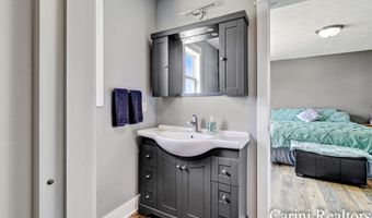 9035 Meadows Pointe Dr, Allendale, MI 49401