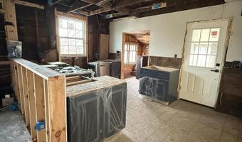 217 S 6th Ave, Alpena, MI 49707