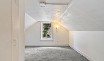 657 FLORENCE Ave, Astoria, OR 97103
