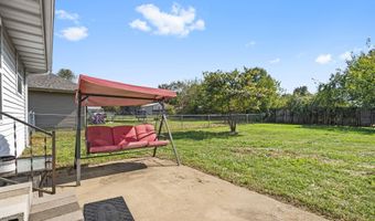 406 W Cline St, Aurora, MO 65605