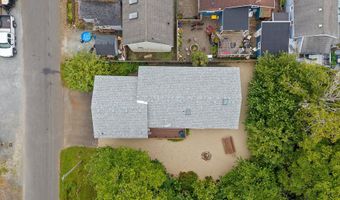 185 S CORAL St, Rockaway Beach, OR 97136
