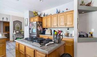 1191 ROBERTS Dr, Bloomfield, NM 87413