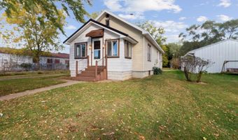 804 Hannah Ave, Alma, MI 48801