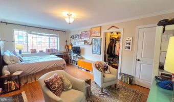 820- B S WASHINGTON St 227, Alexandria, VA 22314