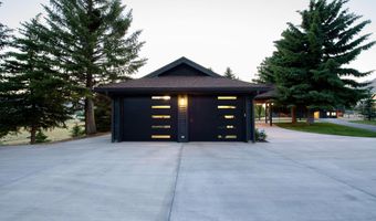 106 Chestnut Ln, Bellevue, ID 83313