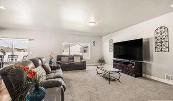 408 N Curlew Dr, Ammon, ID 83401