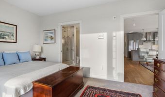 267 US Route 1, Falmouth, ME 04105