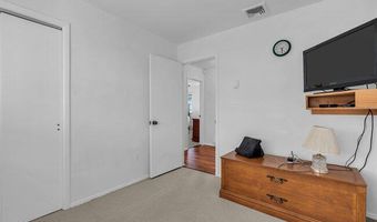 24 Woodland Rd, Bayville, NJ 08721