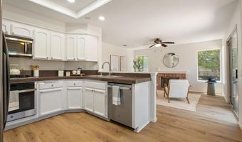 949 Masters Dr, Oceanside, CA 92057