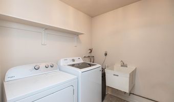225 Waterford Ct, Avon, IN 46123