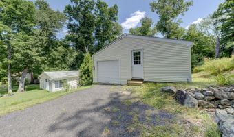 349 Walnut Trl, Coventry, CT 06238