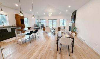 1002 Abby Rd, Alton, IA 51003