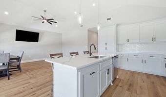 4062 Devon St, Bay St. Louis, MS 39520