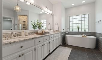 108 SADDLE LAKE Dr, Alabaster, AL 35007