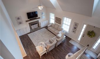 18 Hames Pt, Adairsville, GA 30103