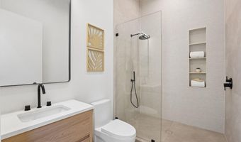 8302 ROBEY Ave, Annandale, VA 22003