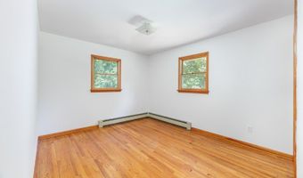 245 Barrett Rd, Alloway, NJ 07462