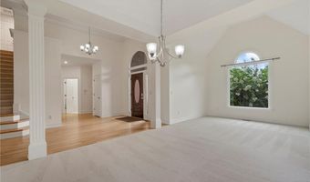 925 York Cv, Alpharetta, GA 30004