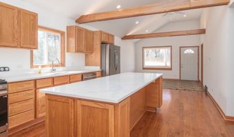 39763 N Rena Ave, Antioch, IL 60002