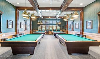 14 Hidden Lake Cir, Barnegat, NJ 08005