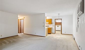 1412 Devney Dr, Altoona, WI 54720