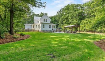 1604 Malvern Hill Dr, Camden, SC 29020