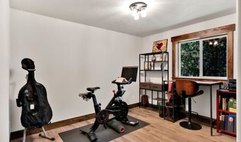 300 E SEASONS Rd, Athol, ID 83801