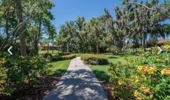 5646 SUNSET FALLS Dr, Apollo Beach, FL 33572