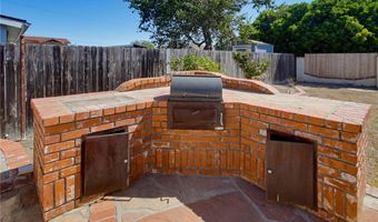 2816 Louise St, Oceanside, CA 92056