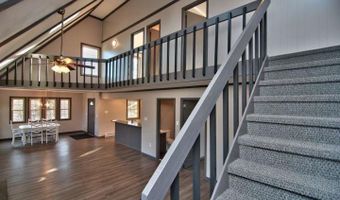 59 Penn Forest Trl, Albrightsville, PA 18210