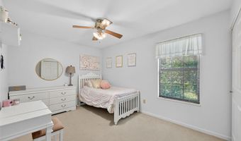 554 Lering Ct, Ballwin, MO 63011